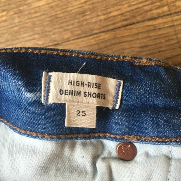 Madewell button-up shorts - Picture 9 of 10